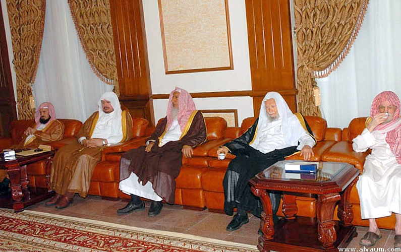 هيئة كبار العلماء تدعو لمساعدة مسلمي الروهنجيا