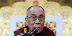 الدلاي لاما يستنكر هجمات البوذيين على المسلمين في ميانمار