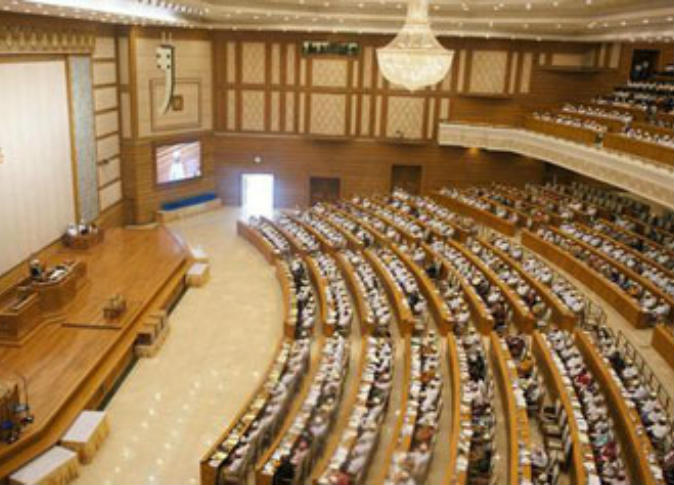 ميانمار تسمح لمراقبين أوروبيين بالإشراف على انتخاباتها