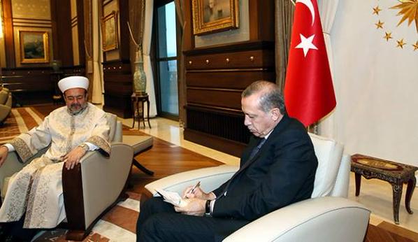 أردوغان يتبرع شخصيا بثلاث أضاح لأراكان