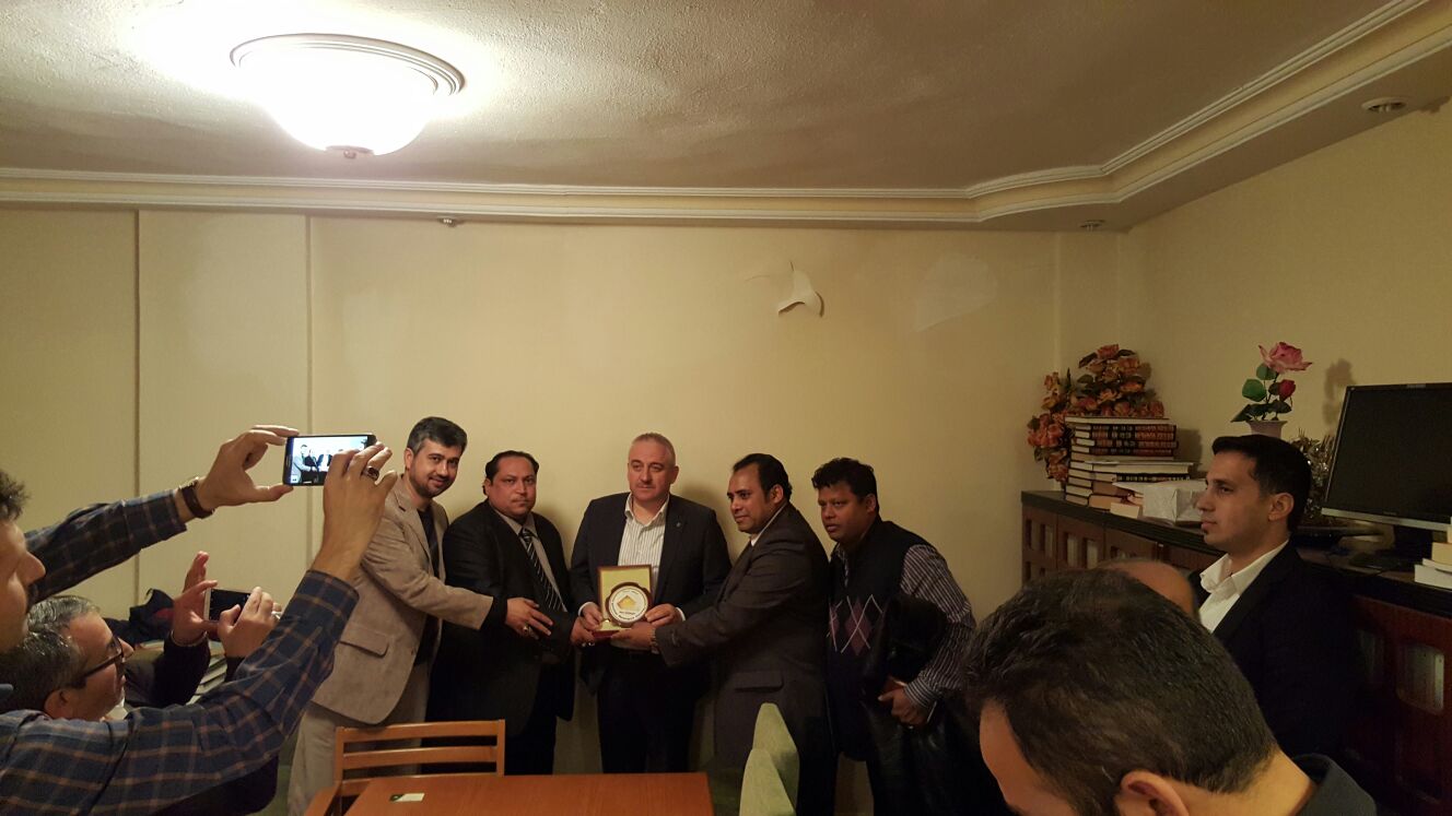 وفد (GRC) و (ARU) يلتقي بالطلبة الروهنغيين في تركيا