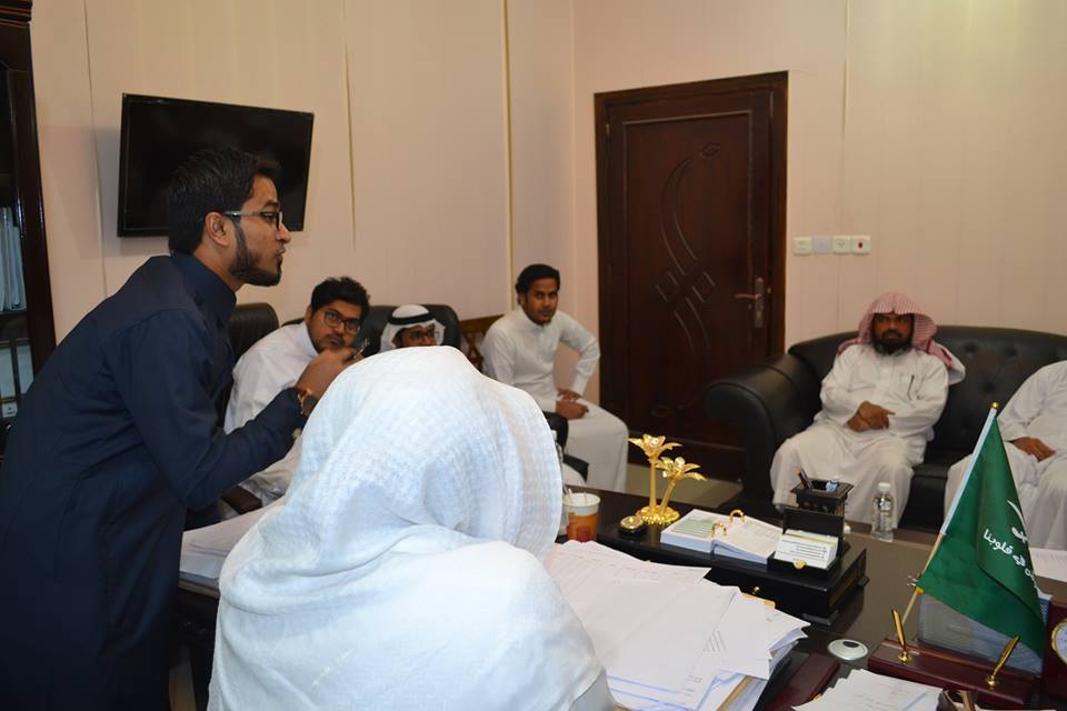 المركز التعليمي بـ (GRC) يجري مقابلات مع مئات الطلبة الروهنغيين المتقدمين للمنح التعليمية التركية