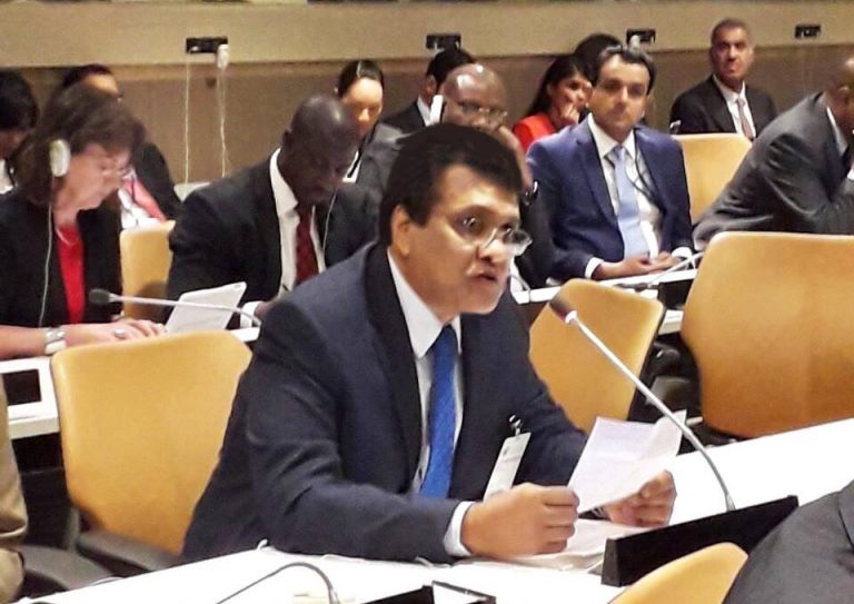 مدير عام اتحاد (ARU) يشارك في اجتماع فريق الاتصال الوزاري لـ (OIC)