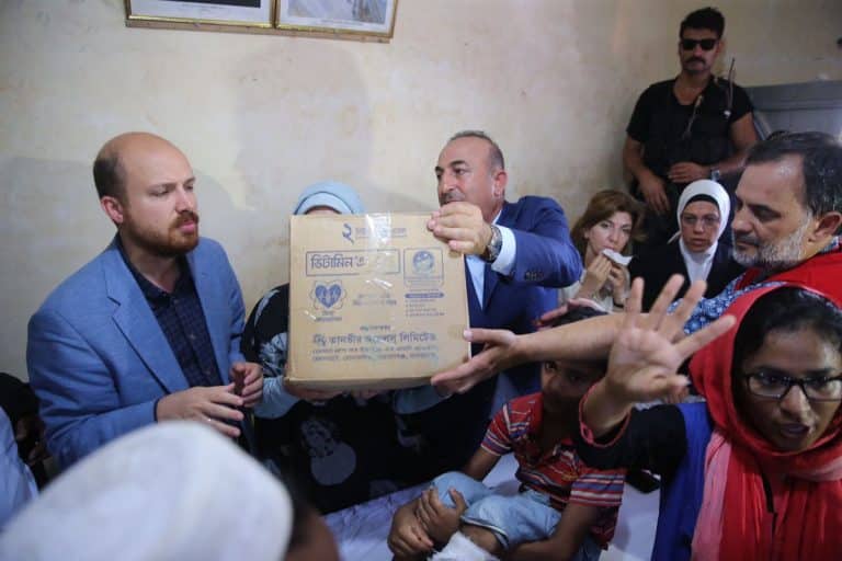 قالن: ميانمار تسمح لـ "تيكا" بدخول أراكان ونقل المساعدات الإنسانية لمسلمي الروهنغيا