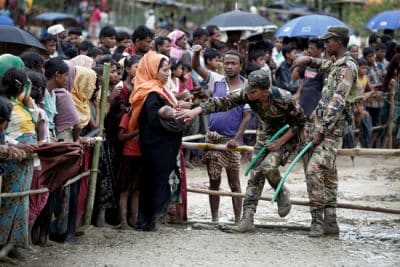 50 صورة تكشف معاناة الروهنغيا وسط غياب المجتمع الدولي