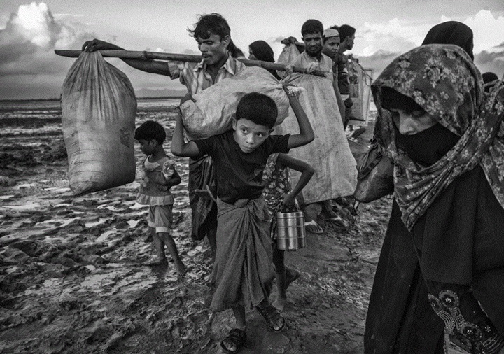 «الروهنغيا».. الهروب من الأرض المحترقة (صور)