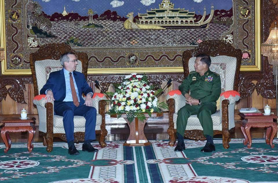 قائد جيش ميانمار: الروهنغيا ليسوا من سكان البلاد الأصليين