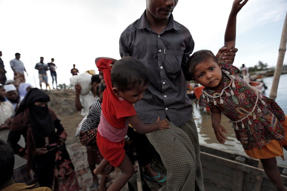 كندا تقدّم مساعدات بـ 3 مليون دولار لمسلمي الروهنغيا