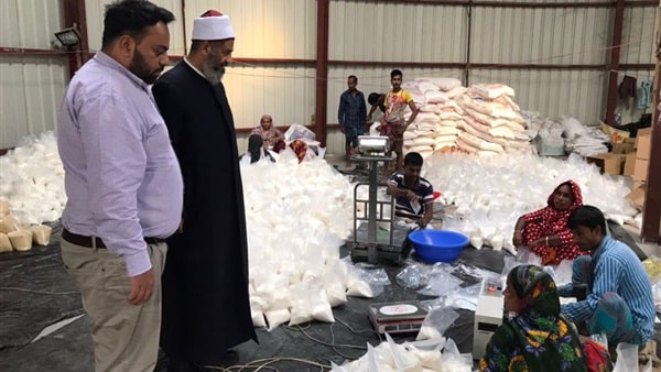الأزهر يجهز مساعدات إنسانية تمهيدا لتوزيعها على الروهنغيا