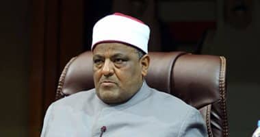 شيخ الأزهر ينيب عباس شومان لزيارة مخيمات الروهنغيا وتوزيع المساعدات