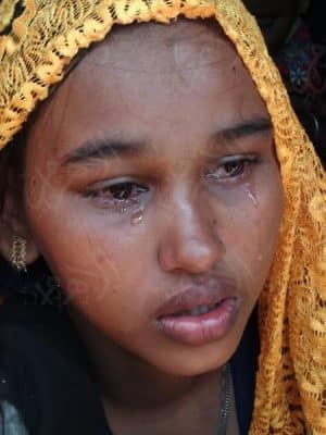 أوجاع فتيات الروهنغيا.. "نصر الله" تروي لحظات الموت في ميانمار | صور