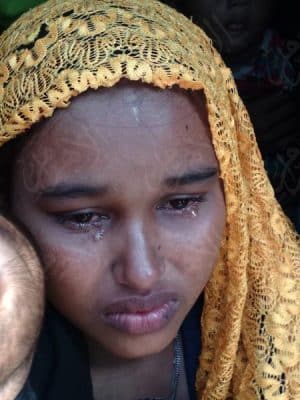 أوجاع فتيات الروهنغيا.. "نصر الله" تروي لحظات الموت في ميانمار | صور