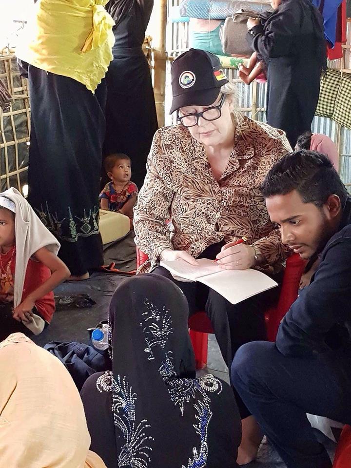 هيئة إغاثية ألمانية تجمع شهادات من اللاجئين الروهنغيا لرفعها في المحكمة الدولية