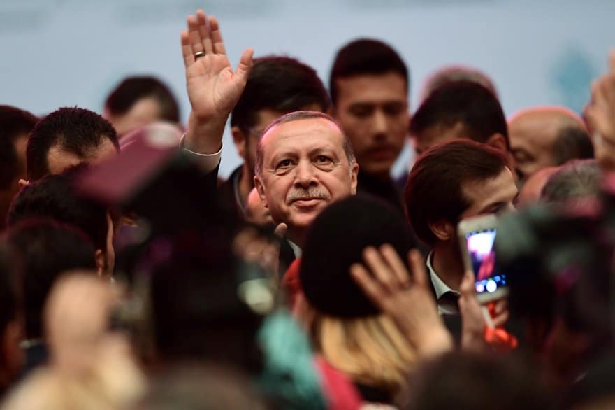 أردوغان يلبي نداء مشاهير فرنسيين لدعم حملة "جيش الحب من أجل أراكان"