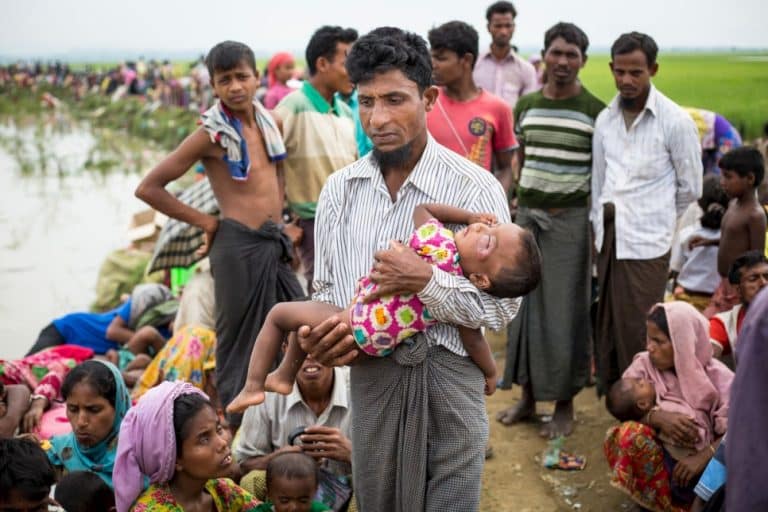 الروهنغيا: لا عودة قبل أن تتم «معالجة» مسائل الجنسية والحقوق والتعويض