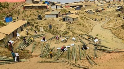 بنغلادش تستعد لنقل اللاجئين الروهنغيا إلى جزيرة نائية عائمة