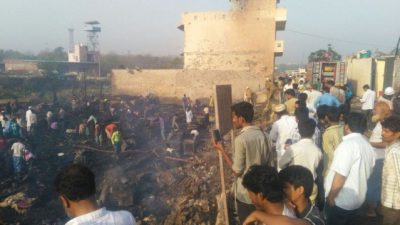 الهند: مطالب بمعاقبة قيادي بالحزب الحاكم حرق مخيمًا للروهنغيا