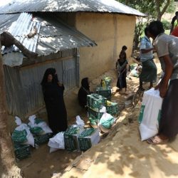 لليوم الـ6.. "إغاثي الملك سلمان" يواصل توزيع 1500 سلة رمضانية على الروهنغيا