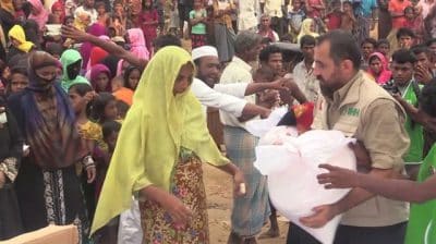 تركيا تكثف مساعداتها للاجئي أراكان خلال رمضان