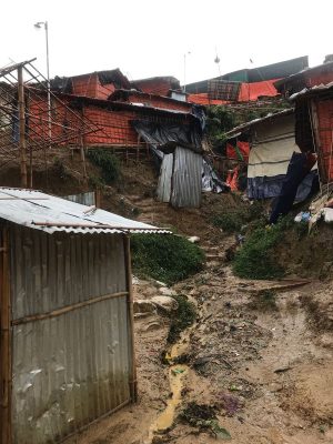 أمطار تضرب مخيمات الروهنغيا في بنغلادش