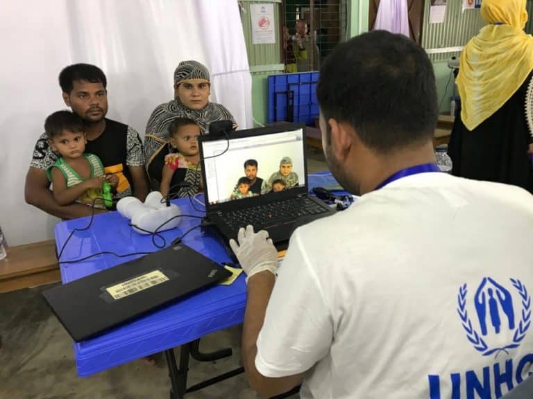 إطلاق عملية مشتركة بين بنغلادش والمفوضية للتحقق من هويات اللاجئين الروهنغيا
