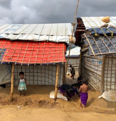 طعن امرأة روهنغية حتى الموت في مخيمات بنغلادش