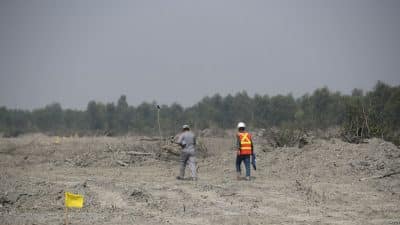 لاجئو الروهنغيا في بنغلادش يرفضون نقلهم إلى جزيرة نائية