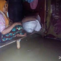 الأمطار الغزيرة تغمر مخيمات اللاجئين الروهنغيا في بنغلادش