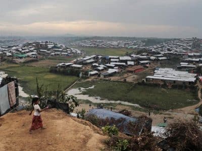 تحذير دولي من نقل الروهنغيا إلى جزيرة معرضة للفيضانات