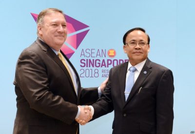 وزير الخارجية الامريكي يبحث مع نظيرته الميانمارية موضوعات الروهنغيا وحرية الصحافة