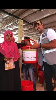 الهلال الأحمر الكويتي يوزع سلال غذائية لـ 20 ألف لاجئ روهنغي في بنغلادش