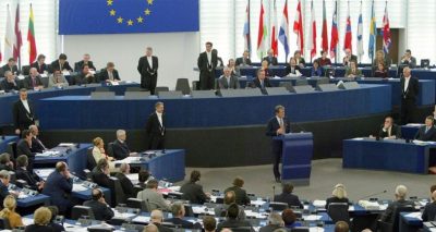 الاتحاد الأوروبي يدرس فرض عقوبات اقتصادية على ميانمار