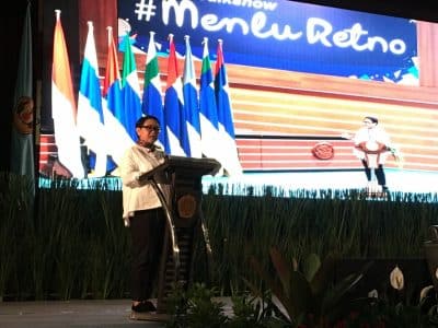 اندونيسيا تستبعد أن تنتهي أزمة الروهنغيا في القريب العاجل