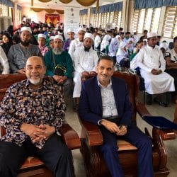 الإمارات تدشن مساعدات تعليمية لأطفال الروهنغيا في ماليزيا