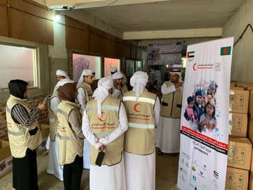 الإمارات تغيث 7 آلاف لاجئ من الروهنغيا في بنغلادش