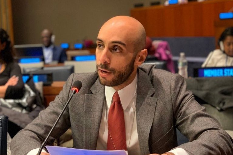السعودية تطالب ميانمار بوقف الانتهاكات ضد الروهنغيا