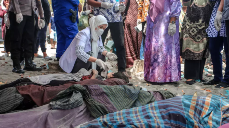 العثور على 6 جثث ومجموعة جديدة من الروهينجا قبالة شاطئ غربي إندونيسيا