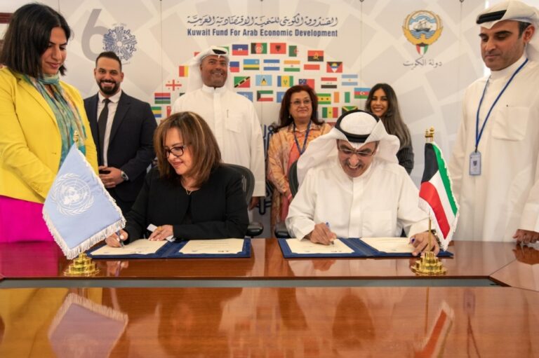 منحة كويتية بقيمة "مليوني دولار" لدعم اللاجئين الروهينجا في بنغلادش