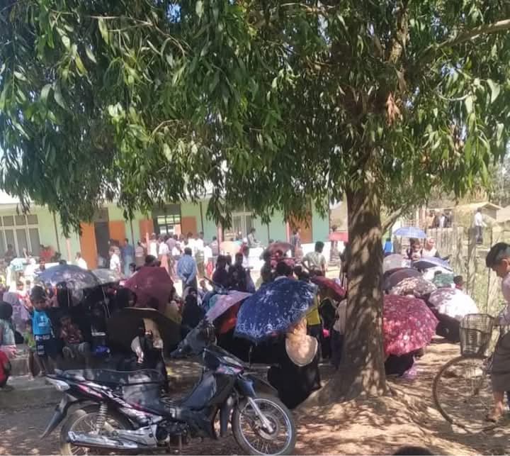 جيش أراكان يبدأ تعداداً سكانياً في بوثيدونغ ويجرّد الروهينجا من هويتهم