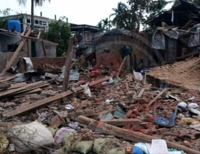 جانب من الدمار جراء قصف جيش ميانمار ببلدة "كياكتاو" في أراكان، 15-5-2025 (صورة: DMG)