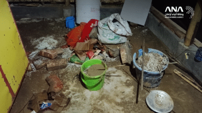 دمار أحد المساكن بمخيم الروهينجا جراء انهيار خزان المياه (صورة: ANA)