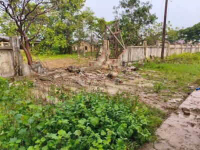 آثار الدمار الناجمة عن غارات شنها جيش ميانمار في "ثاندوي" بولاية أراكان في 7-6-2025 (صورة: AA)