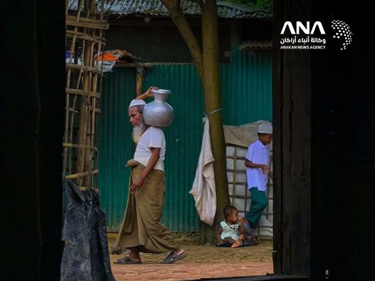 مشاهد ترصد جانباً من الحياة اليومية للاجئين الروهينجا بمخيمات بنغلادش