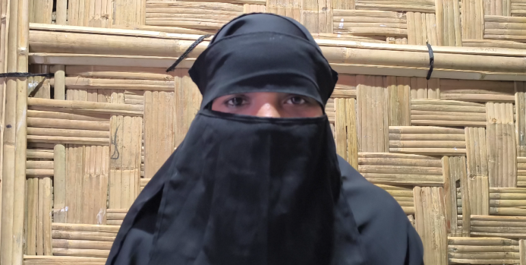 لاجئة روهنجية تروي معاناتها مع الاغتصاب والتعذيب خلال رحلة نزوحها من ميانمار