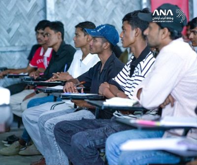 انتهاء اليوم الأول من ورشة الصحافة بمشاركة شباب الروهينجا في بنغلادش 2 انتهاء اليوم الأول من ورشة الصحافة بمشاركة شباب الروهينجا في بنغلادش