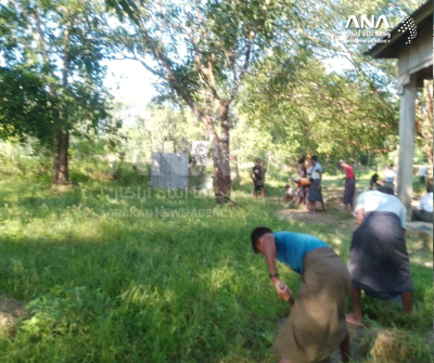 إجبار أطفال الروهينجا على العمل القسري دون أجر داخل معبد بوذي في أراكان 1 إجبار أطفال الروهينجا على العمل القسري دون أجر داخل معبد بوذي في أراكان