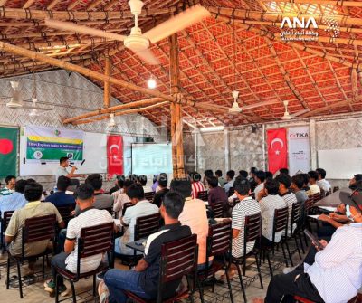 ختام ورشة صحفية مكثفة لتأهيل 70 شاباً من الروهينجا بمخيمات بنغلادش 2 ختام ورشة صحفية مكثفة لتأهيل 70 شاباً من الروهينجا بمخيمات بنغلادش