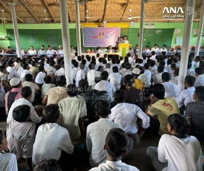 المجلس الموحد للروهانج يناقش مع طلاب الروهينجا الالتزام بخدمة المجتمع والهوية 1 المجلس الموحد للروهانج يناقش مع طلاب الروهينجا الالتزام بخدمة المجتمع والهوية