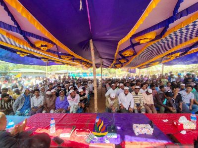 المجلس الموحد للروهانج ينظم تجمعاً جماهيرياً في مخيم 21 لتعزيز وحدة الروهينجا 2 المجلس الموحد للروهانج ينظم تجمعاً جماهيرياً في مخيم 21 لتعزيز وحدة الروهينجا