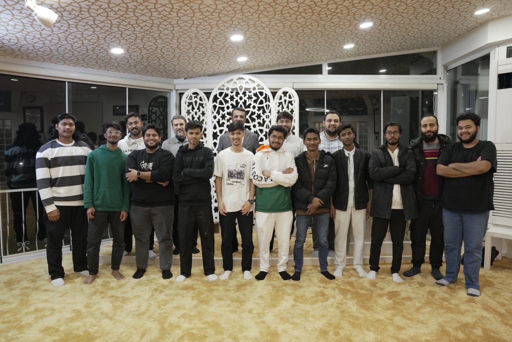 سفراء الروهينجا في تركيا.. التعليم "نجاة" والهوية يصنعها مقعد الدراسة